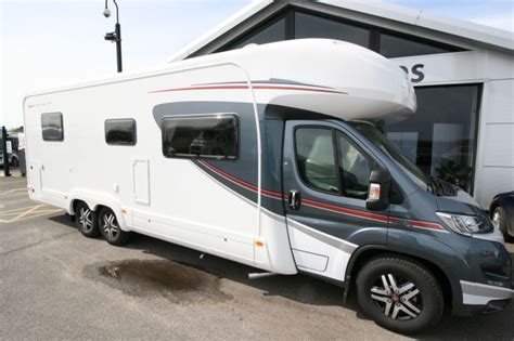 A Day of a used Motorhome and Campervan Dealer fixing problems on a Auto Trial Motorhome and getting ready for sale. . Autotrail motorhomes problems